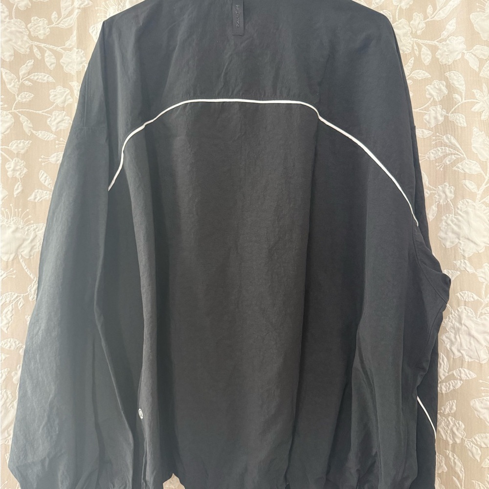 NWT Lululemon License to Train Woven Jacket - Picture 3 of 4